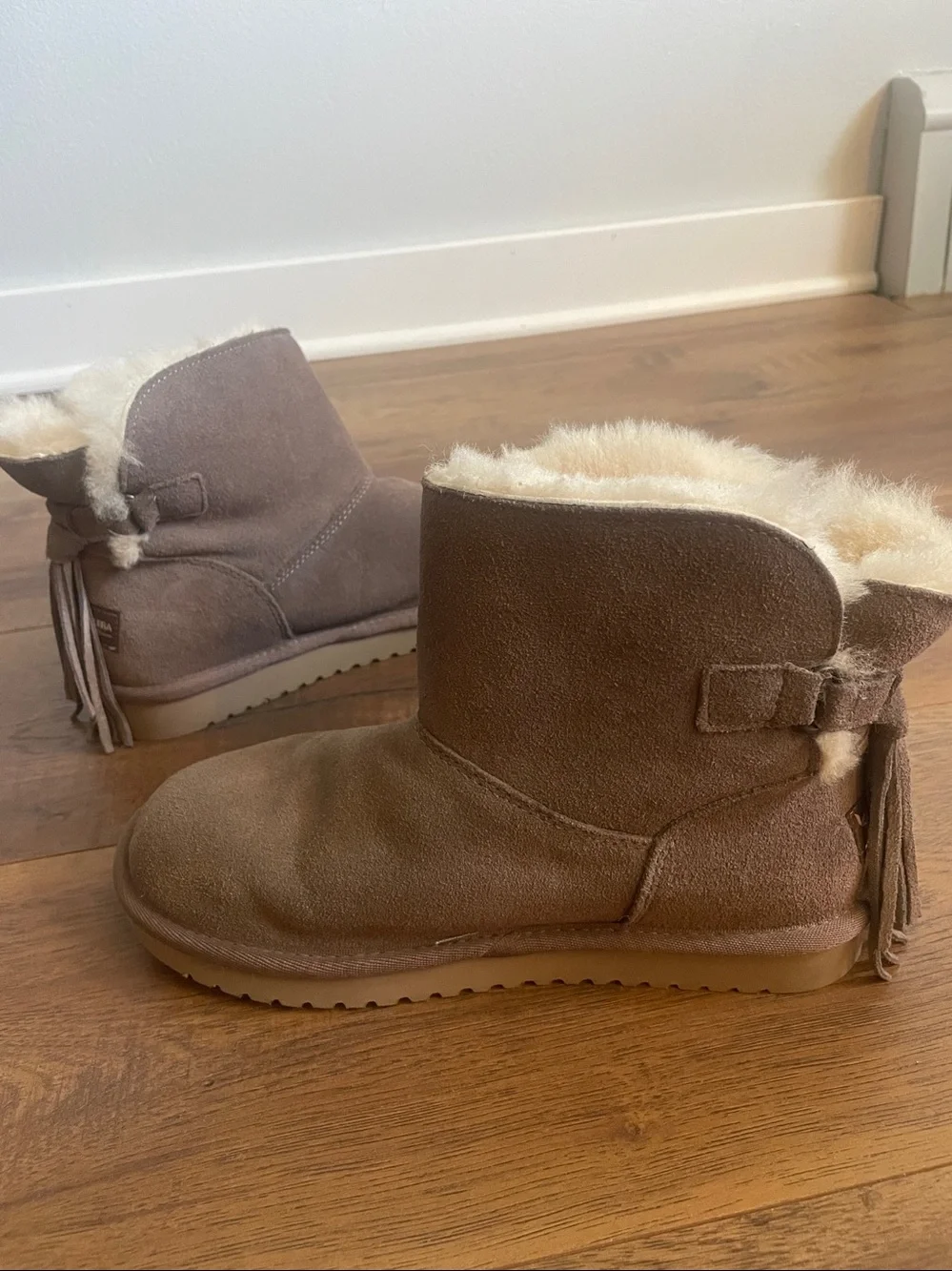 Koolaburra by UGG Jaelyn Mini Boots Size 7